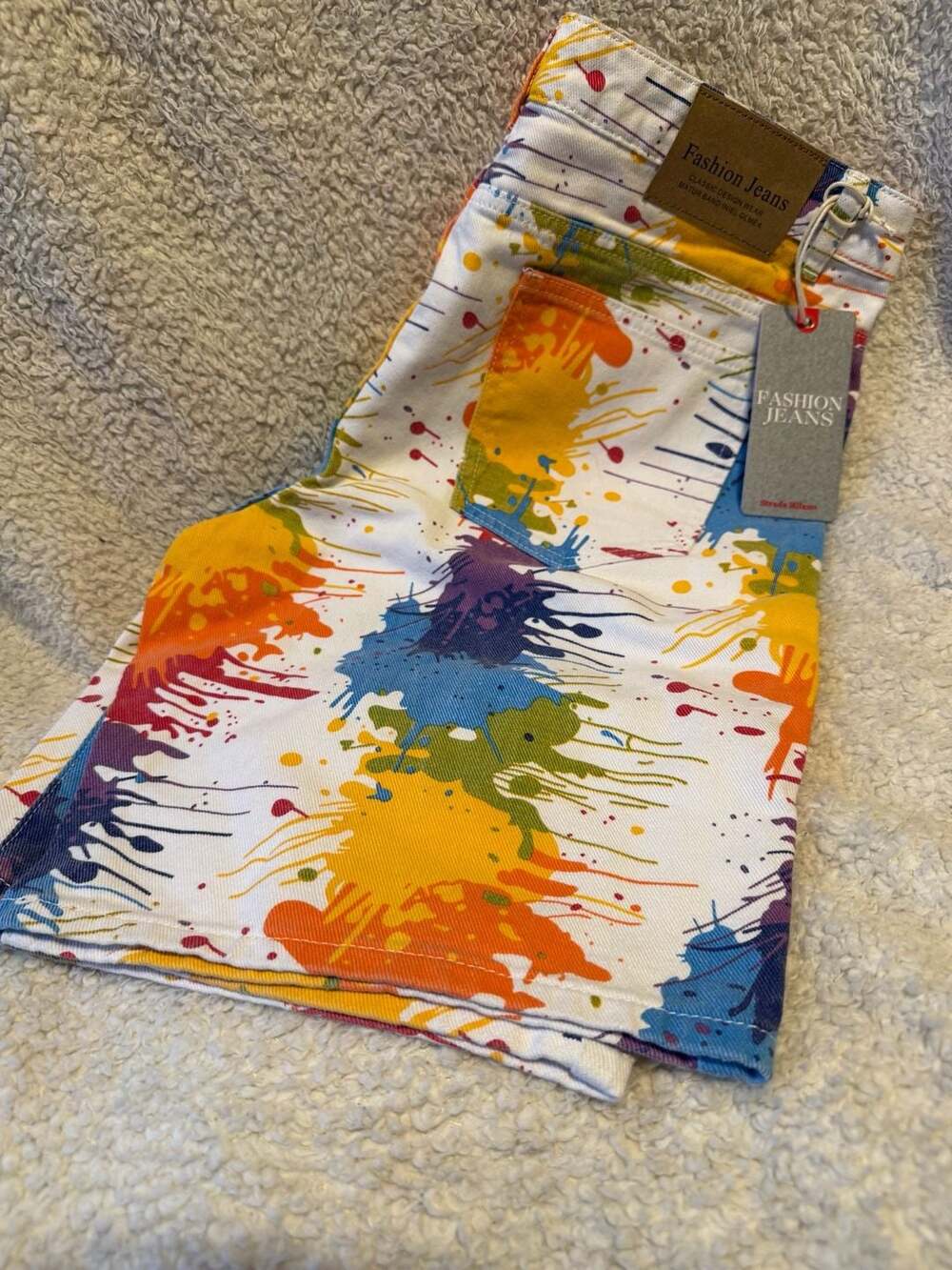 Fashion Jeans Strada Milano White Paint Splatter Denim Shorts